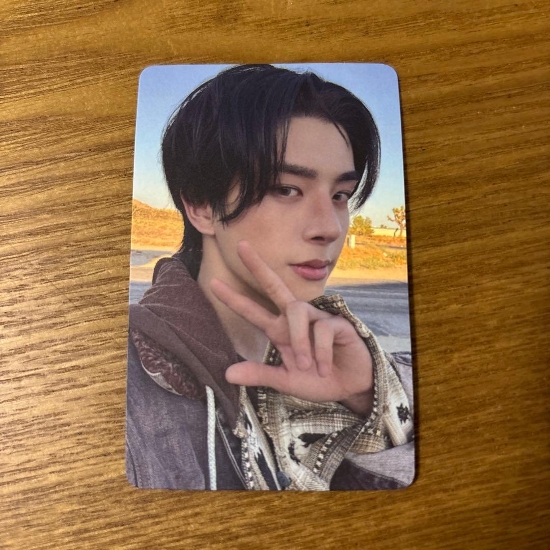 ENHYPEN ジェイク トレカ ユニバ ラキドロ - メルカリ