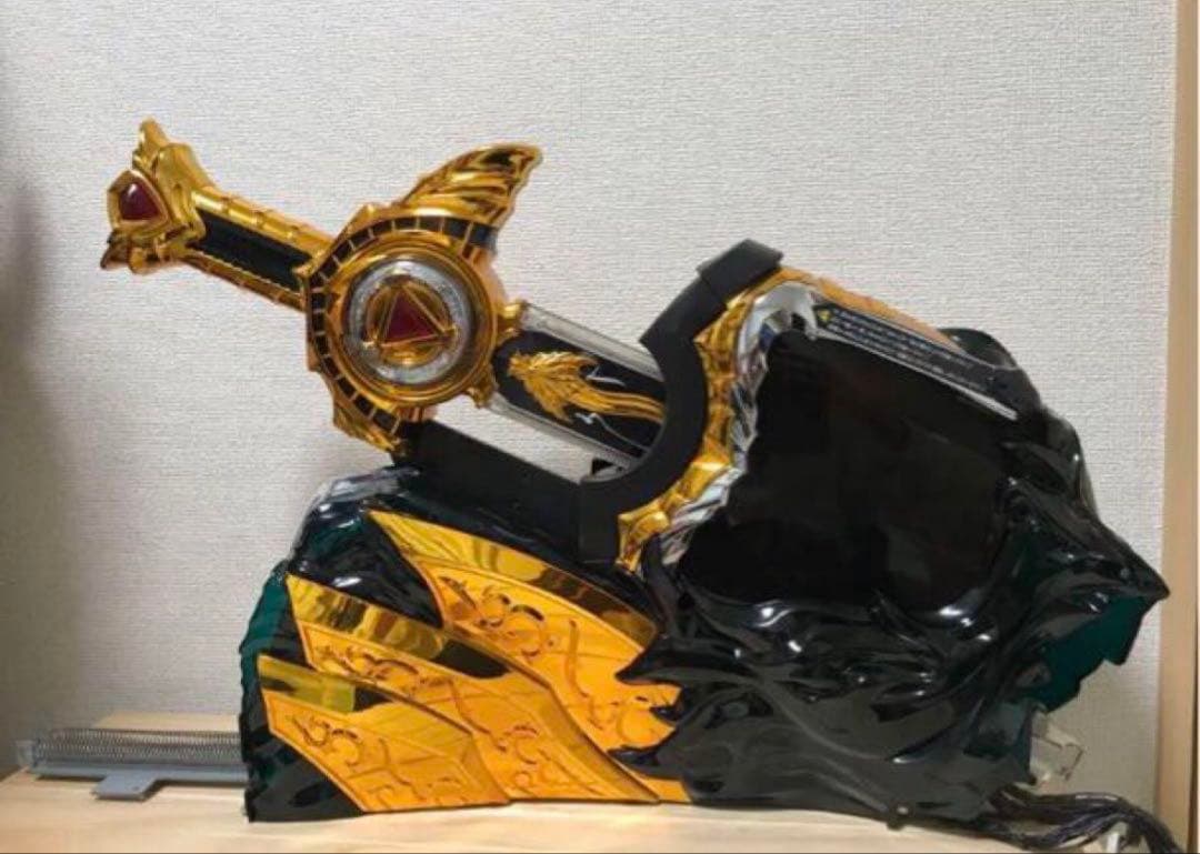 P 牙狼金翔（金） 剣役物 ☆レア品☆ - メルカリ