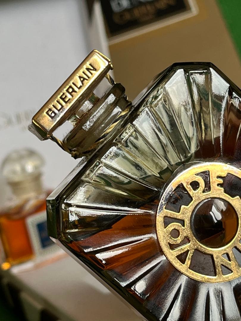 ゲラン 夜間飛行 パルファム 7.5/30ml 名香セット 未開封 - メルカリ