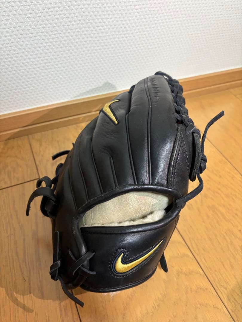 NIKE 硬式グローブ 国内未発売モデル PROGOLD 廃盤品 - メルカリ