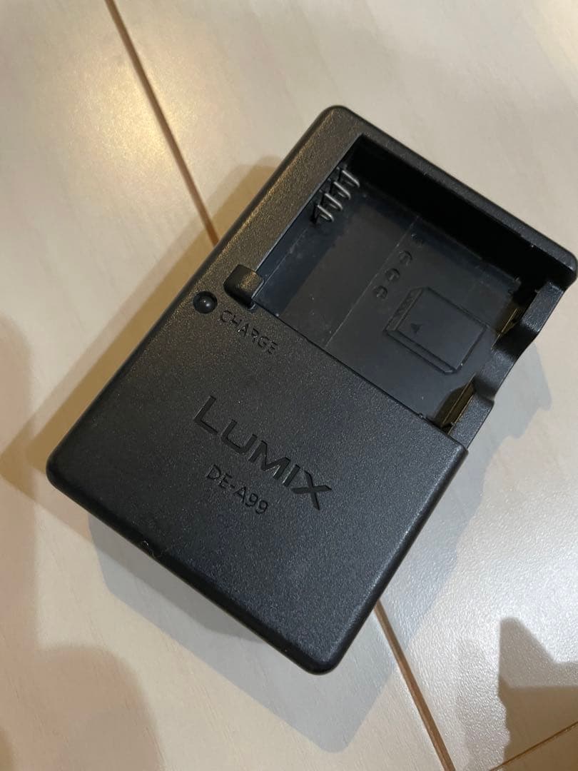 デジタルカメラ Panasonic Dmc-GF7 LAOWA 7.5mm F/2 MFT