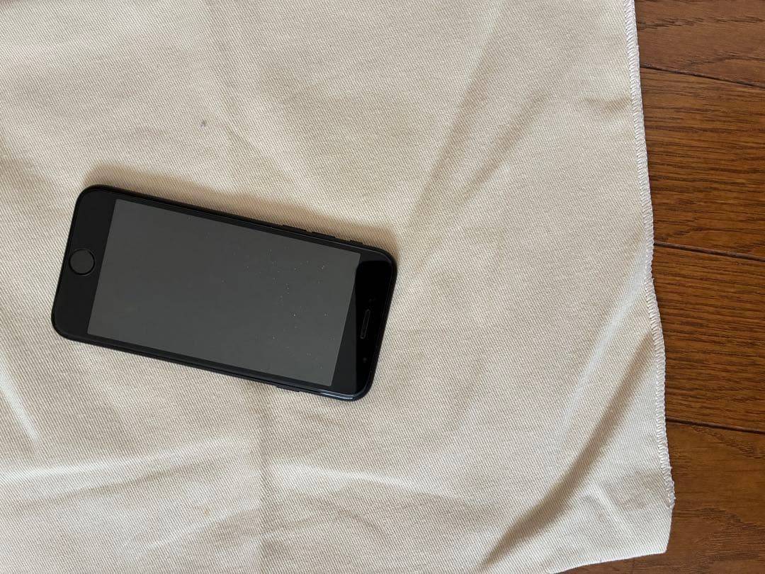 スマートフォン本体 iPhoneSE2 iPhone SE (第2世代)｜価格比較・最新情報 - 価格.com