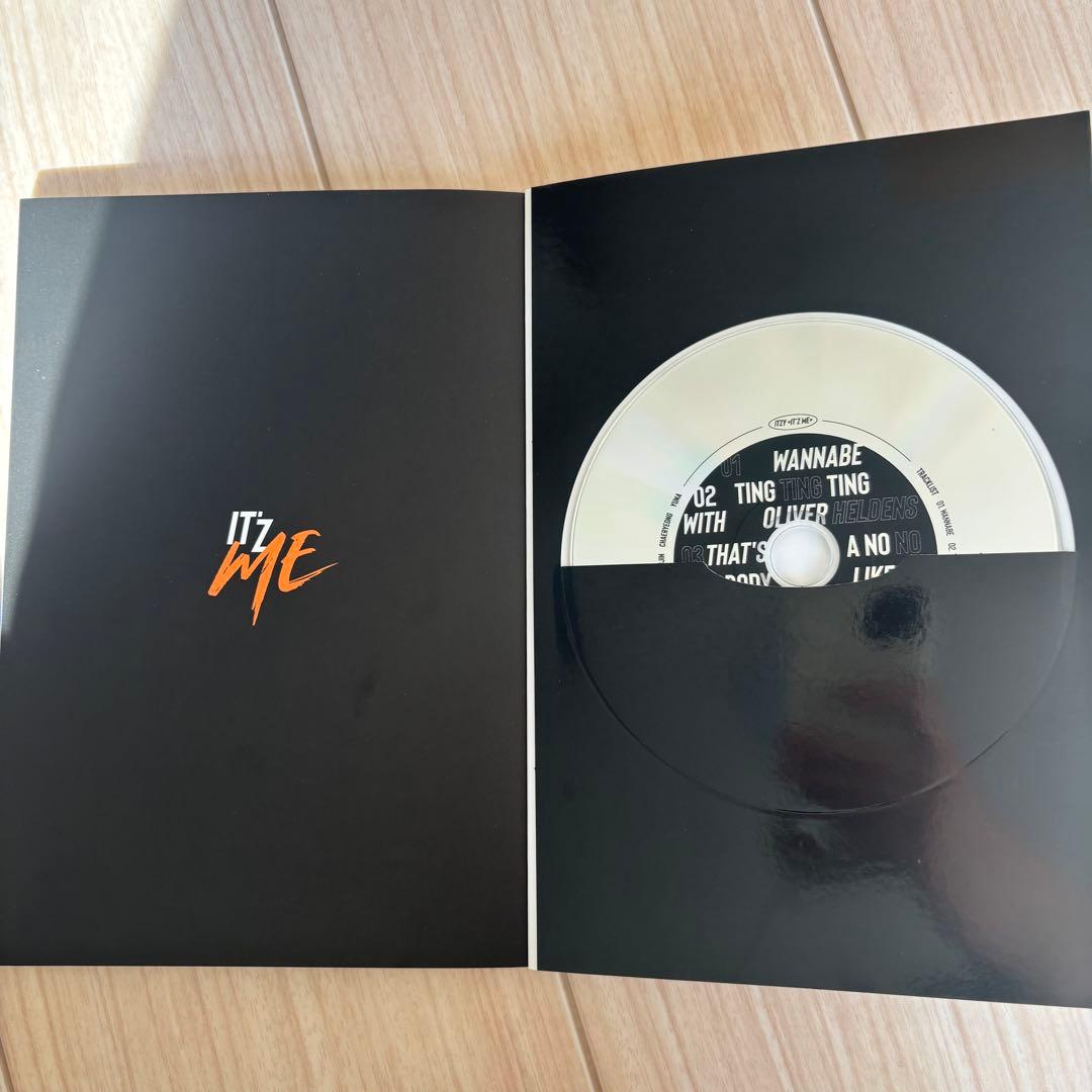 ITZY 【IT'Z ICY】【IT'Z ME】アルバム まとめ売り - メルカリ