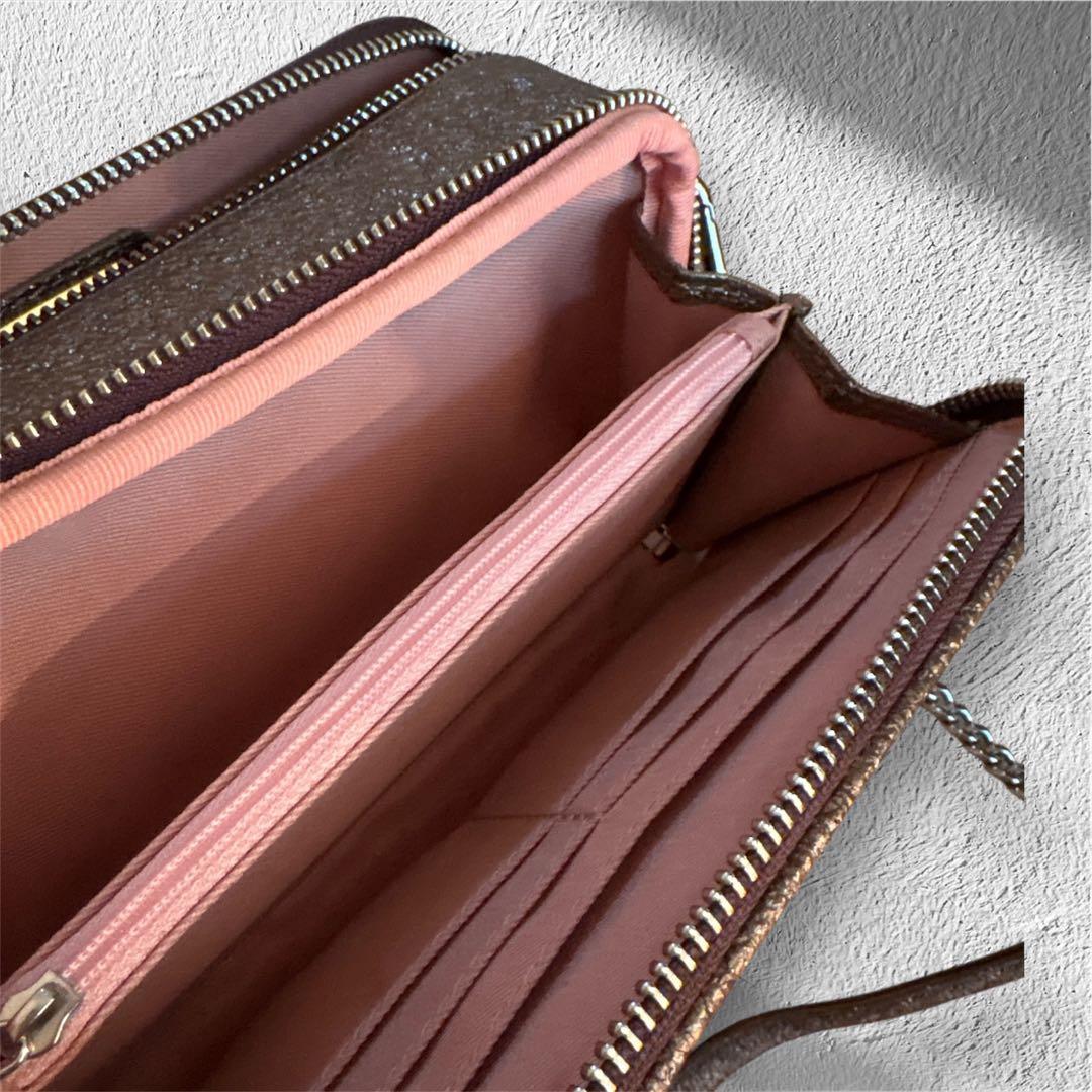 極美品 DIANA グリッター ショルダーバッグ カメラバック チェーン