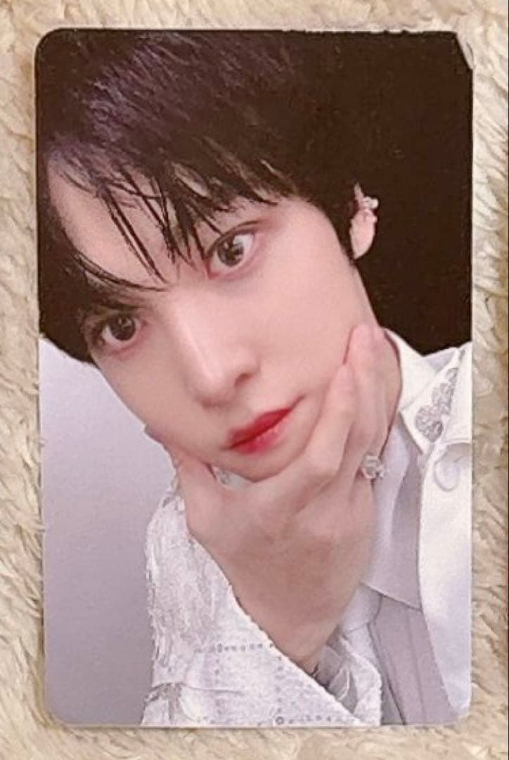 ATEEZ ユノ MINIRECORD プラホ 特典トレカ - メルカリ