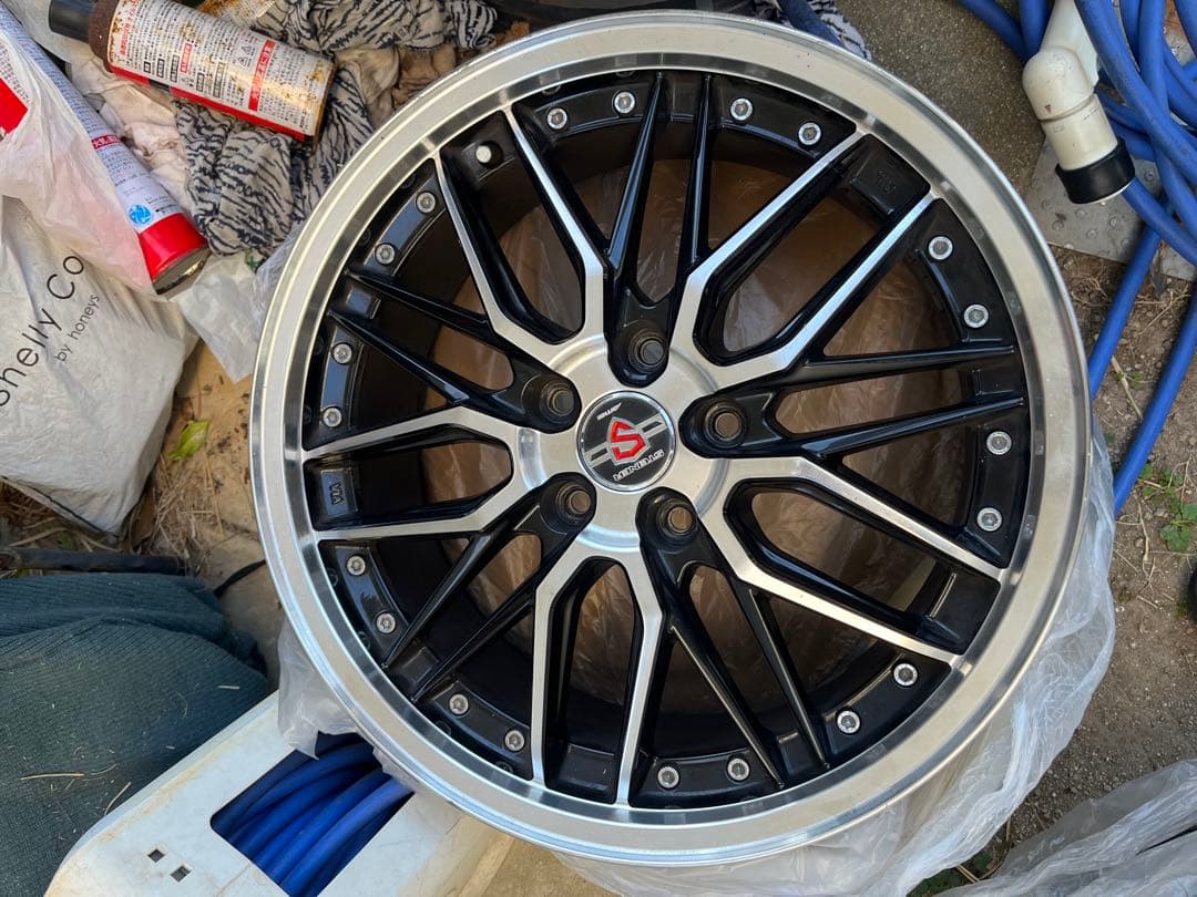 共豊　AME シュタイナー　LMX 18インチ　7.5J 4本セットホイールのみ