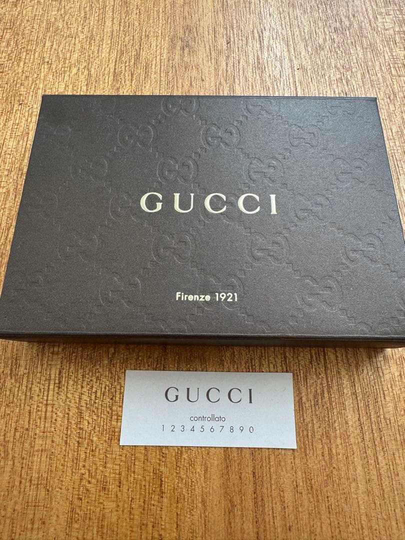 新品未開封GUCCIトランプ Gucci 2 デック 希少 - メルカリ