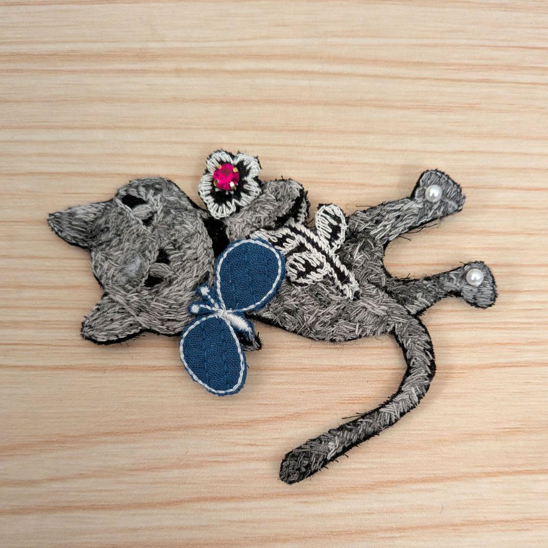 c28 ミナペルホネンアクセサリーブローチハンドメイド - メルカリ