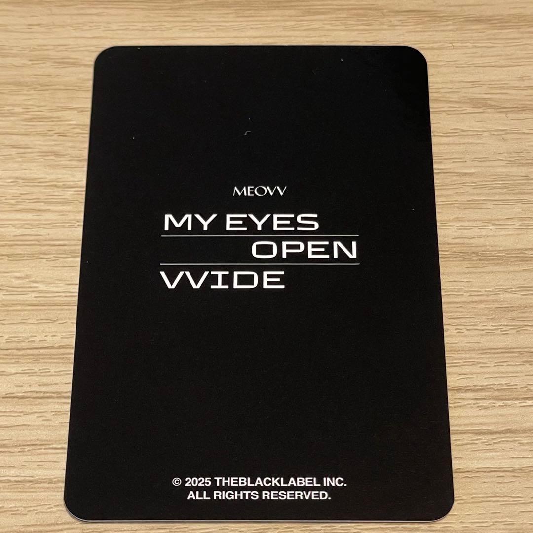 MEOVV ガウォン トレカ ポップアップ オフライン - メルカリ