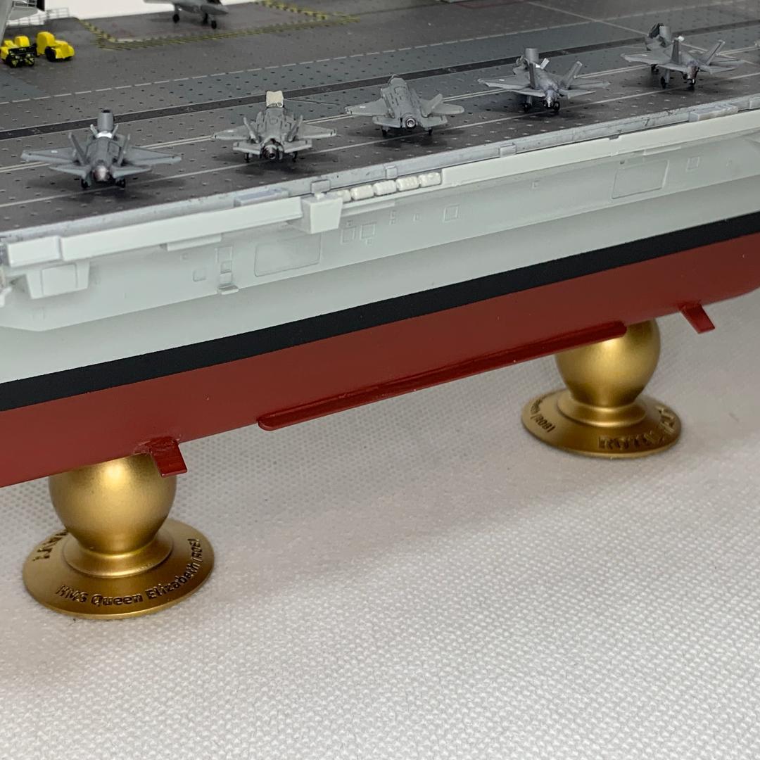 トランペッター 1/700 空母 クイーン・エリザベス用 船底セット 艦船