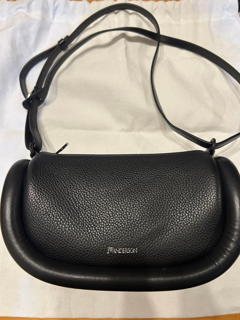 J.W.ANDERSON Bumper 15 ショルダーバッグ 黒 ブラック