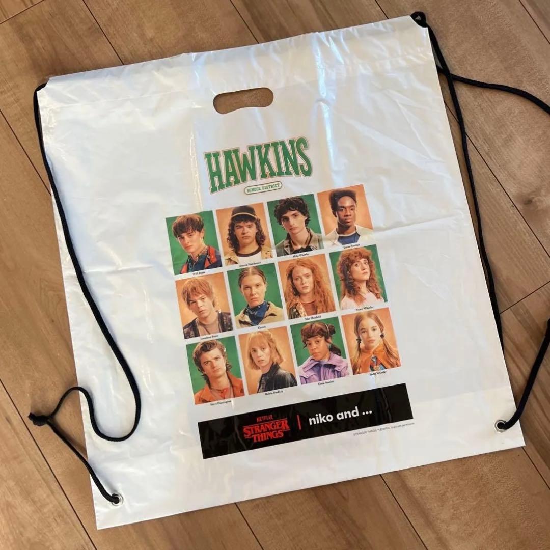 ストレンジャーシングス】コラボ スウェット・トレーナー Mサイズ