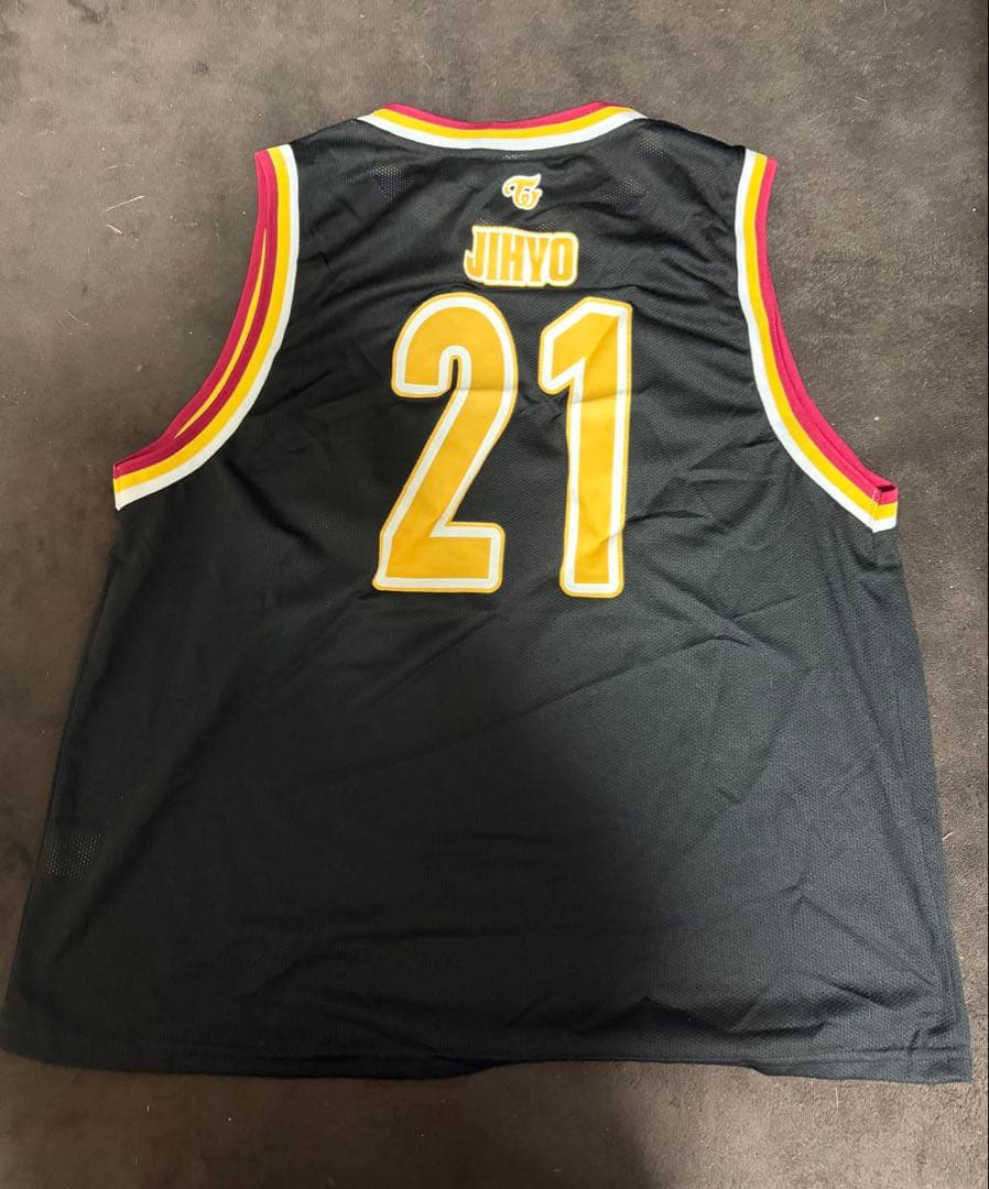 TWICE ジヒョ メッシュユニフォーム READY TO BE - メルカリ