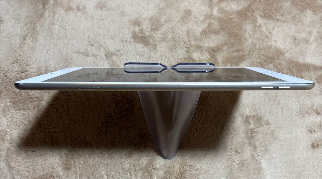 Ipad Air2 Wifi+Cellularモデルバッテリー100%少訳あり品 - メルカリ