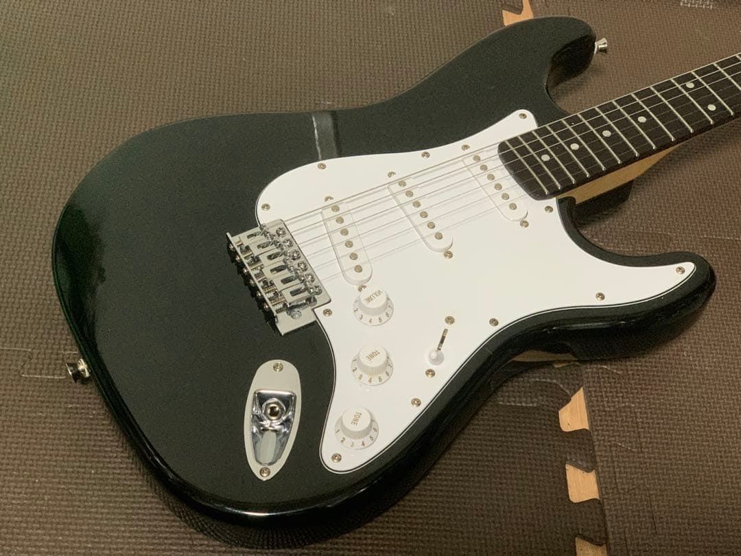 SELDER セルダー ストラトキャスター タイプ エレキギター ST 黒 楽天市場】エレキギター SELDER STC-04 単品(ソフトケース付属