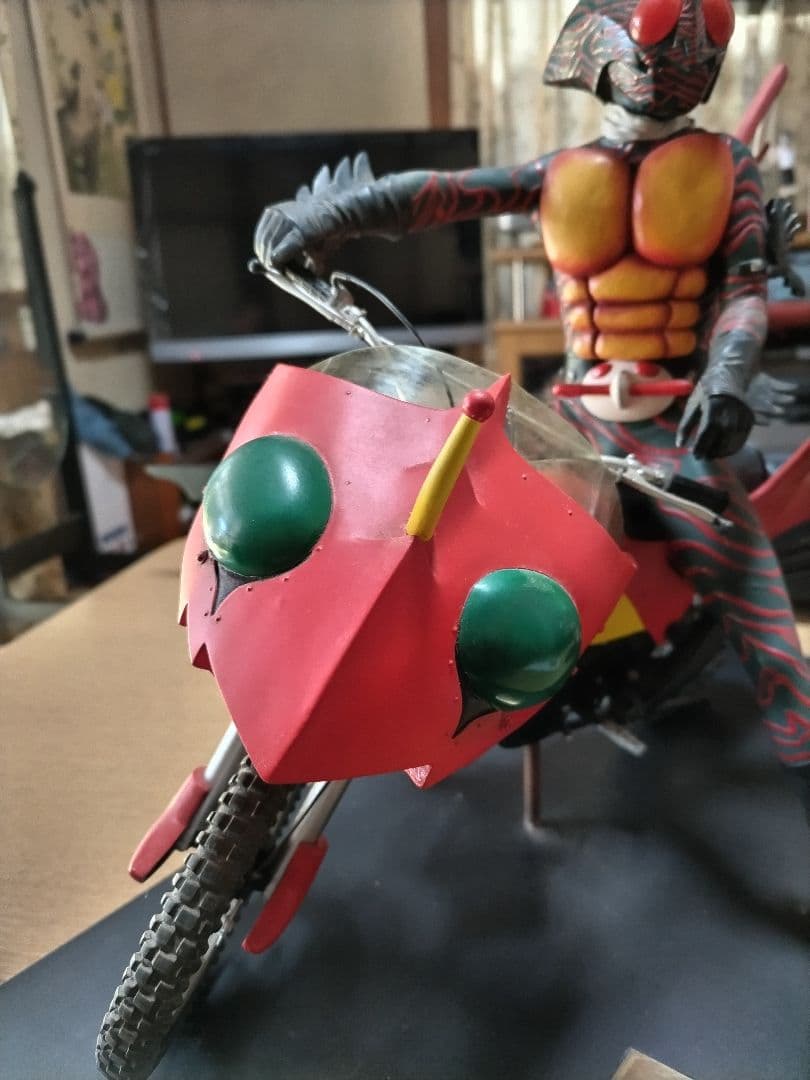 本物の再現RMW 仮面ライダーアマゾン＆ジャングラー 1/5スケール