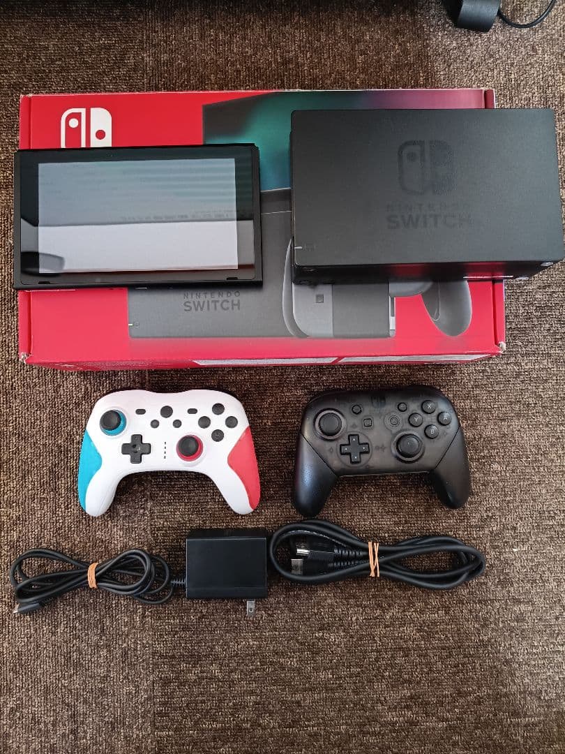 【動作確認済】Nintendo Switch 本体　microSD・プロコン付 マイクロSDカード スイッチ 動作確認済 microSD 512GB Nintendo switch