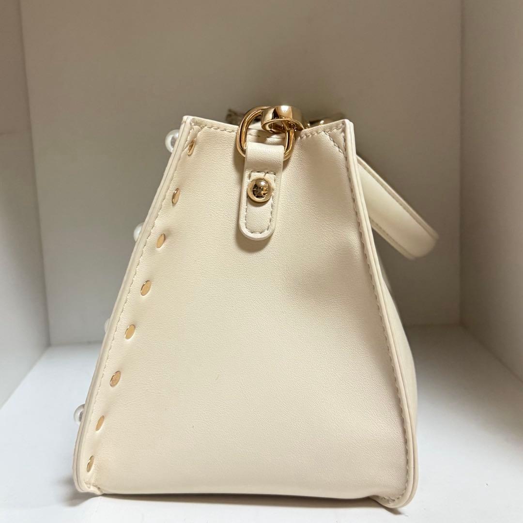 DIANA キラキラグリッターバッグ - メルカリ