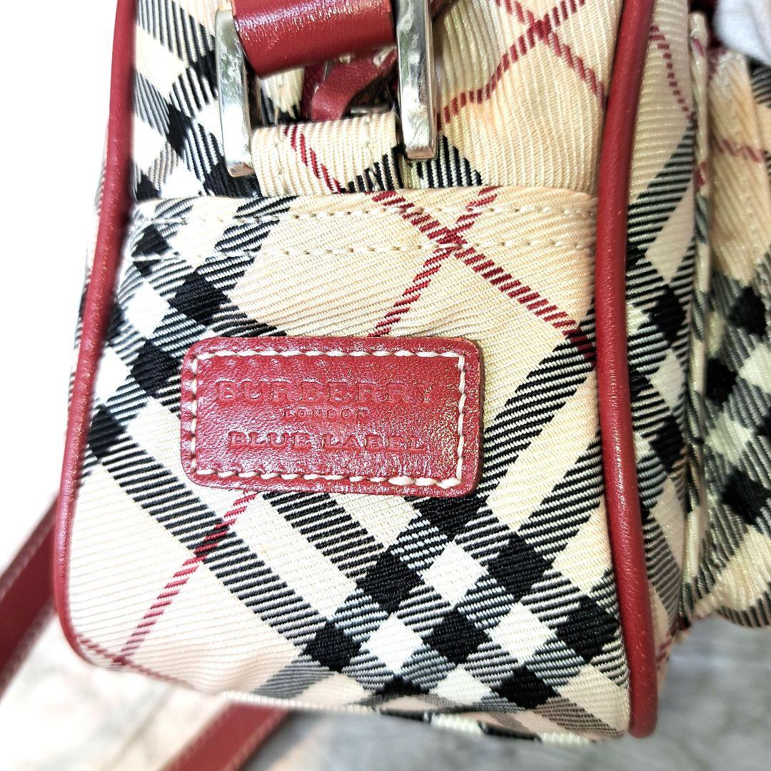 ✨️超美品✨️BURBERRY バーバリーショルダーバッグ ノバチェック 赤