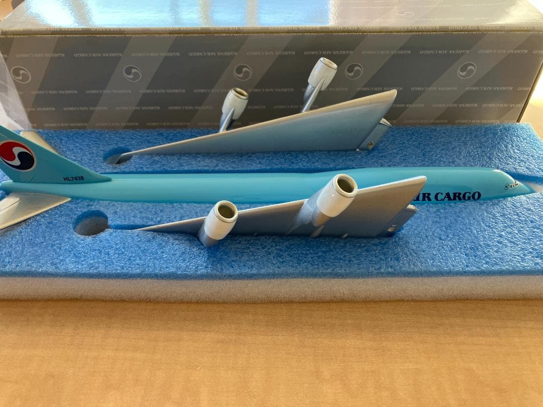 大韓航空 KOREAN AIRCARGO B747-400ERF 貨物機模型 た - メルカリ