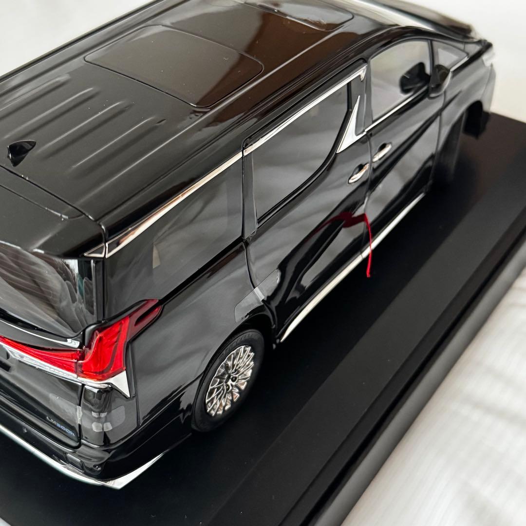 正規品 ＊ レア 初代 レクサスLM LEXUS 純正 1/18 希少 - メルカリ