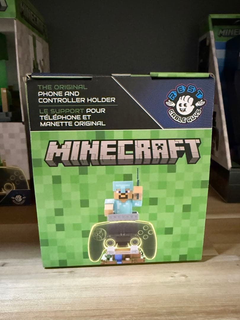 ダイヤモンド装備スティーブ コントローラースタンド マインクラフト