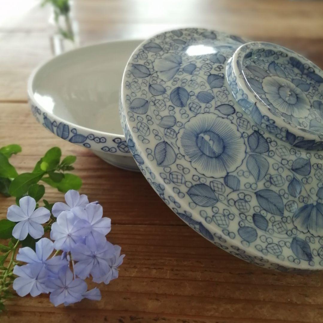 古伊万里 幕末 線描き 牡丹唐草図 食籠 - メルカリ
