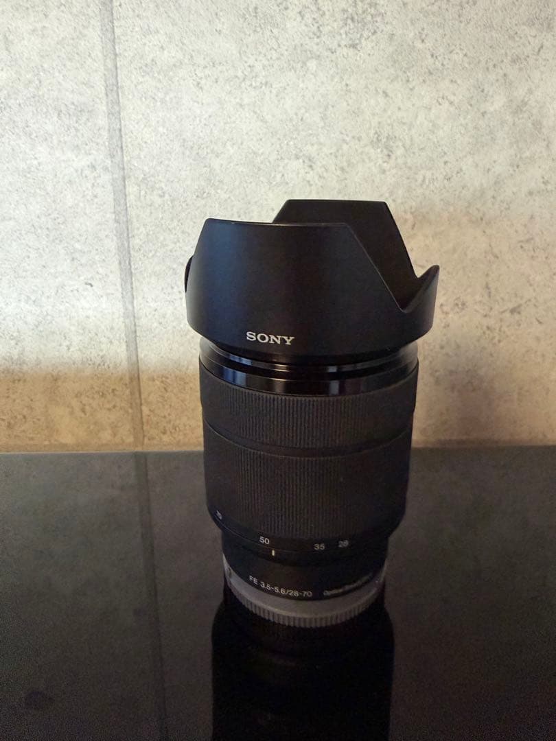 Sony FE 28-70mm F3.5-5.6 OSS ズームレンズ