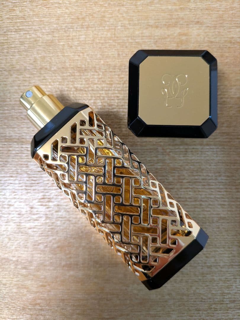 GUERLAIN LE FLACON SAC 未使用 定価29810円 - メルカリ