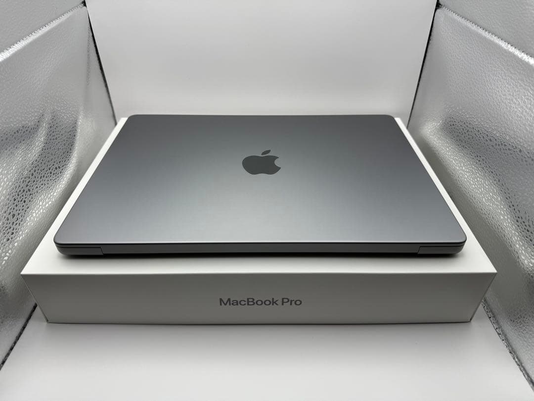 MacBook Pro (14-inch・M1 Pro・2021) スペースグレ