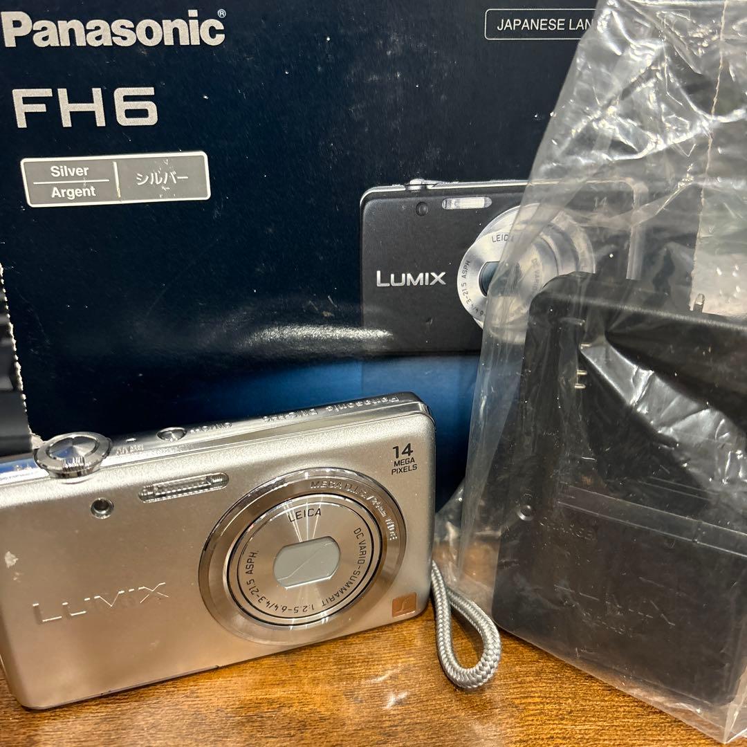 Panasonic Lumix FH6 シルバー 14メガピクセル Amazon | パナソニック デジタルカメラ ルミックス シルバー DMC-FH6-S