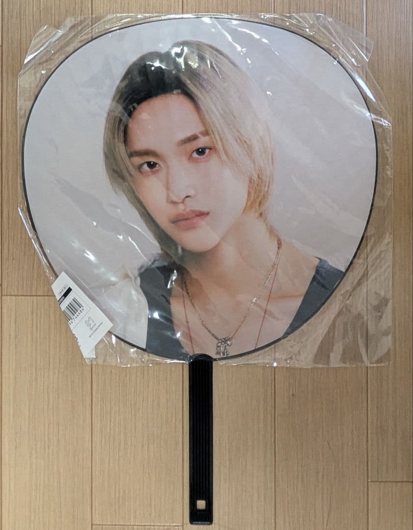 RIIZE FAN-CON RIIZING DAY WONBIN うちわ - メルカリ