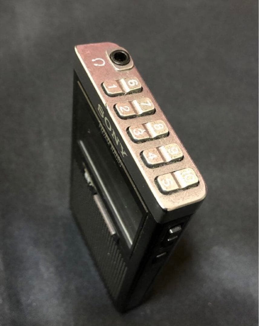 J45美品！中古 ☆ SONY FM AM ポケットラジオ ：SRF-T355 - メルカリ