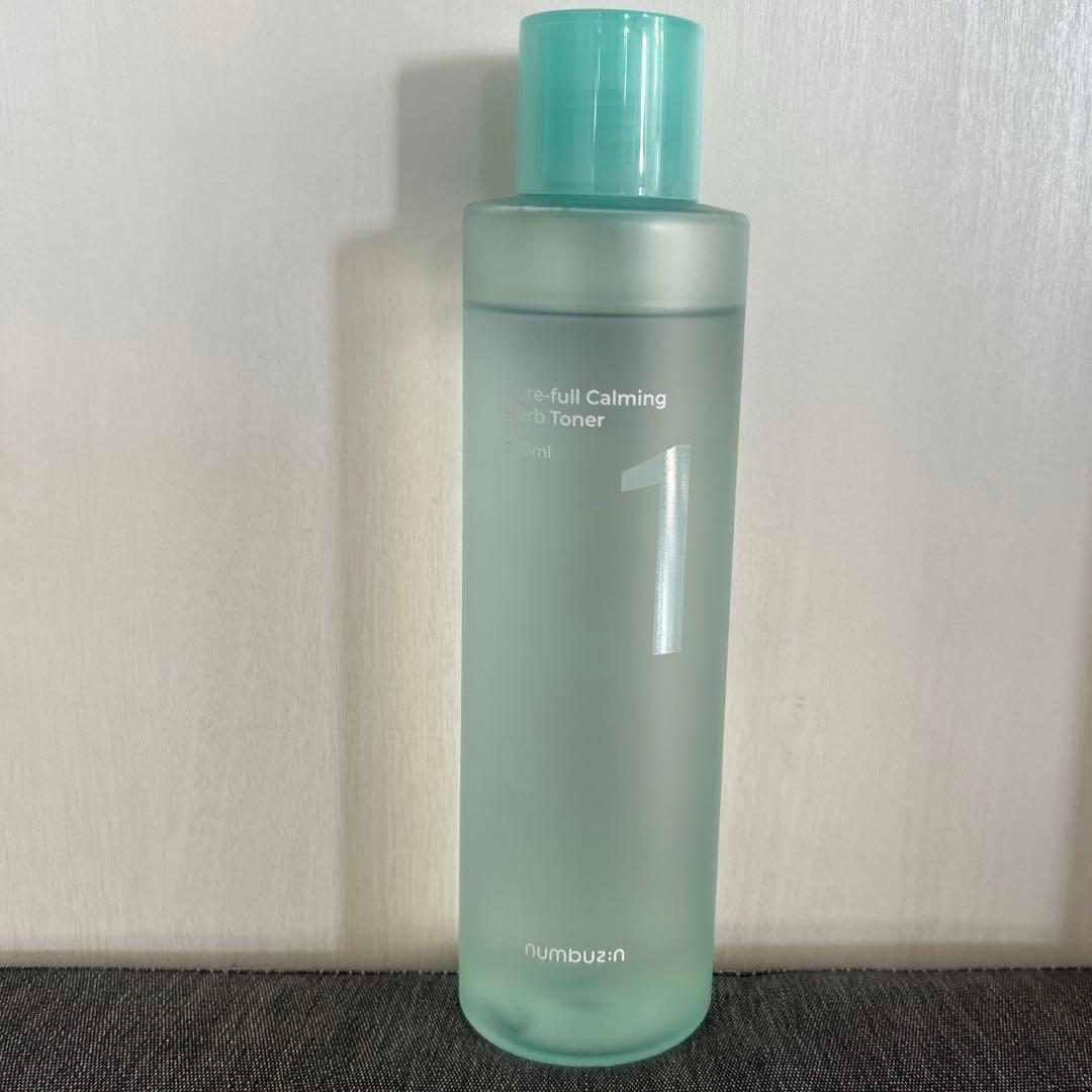 ナンバーズイン numbuzin 1番 青草たっぷり93％整肌トナー 化粧水