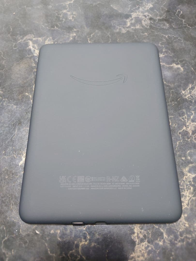 Ayumiさま専用】Kindle Paperwhite第12世代 7インチ 黒