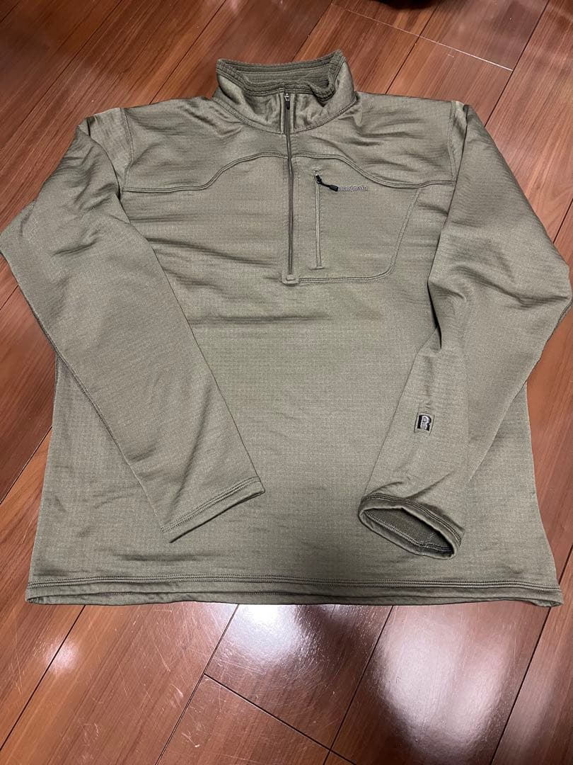 PATAGONIA MARS R1 Flash Pullover - メルカリ
