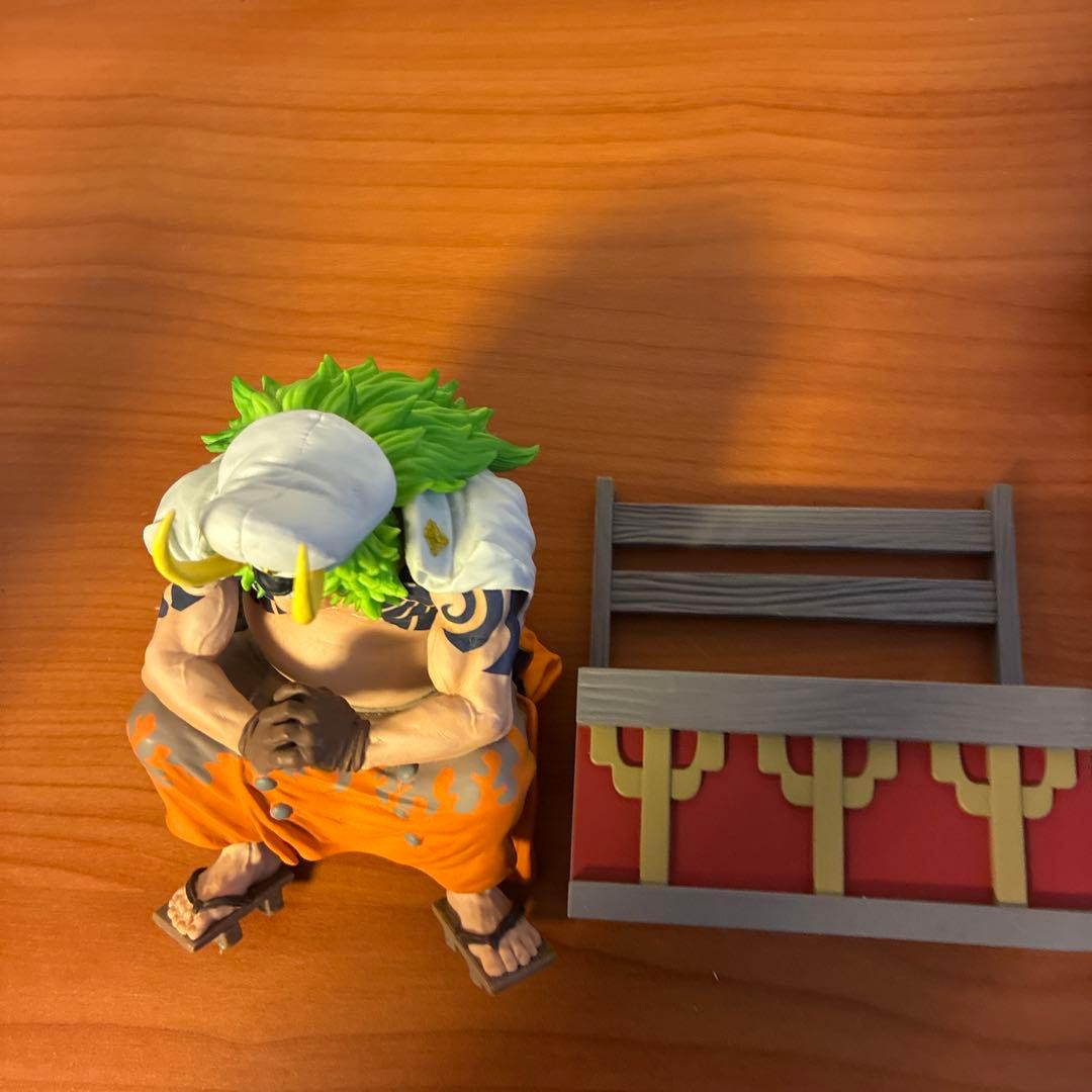 ワンピース フーズフー ササキ フィギュア 2体セット - メルカリ