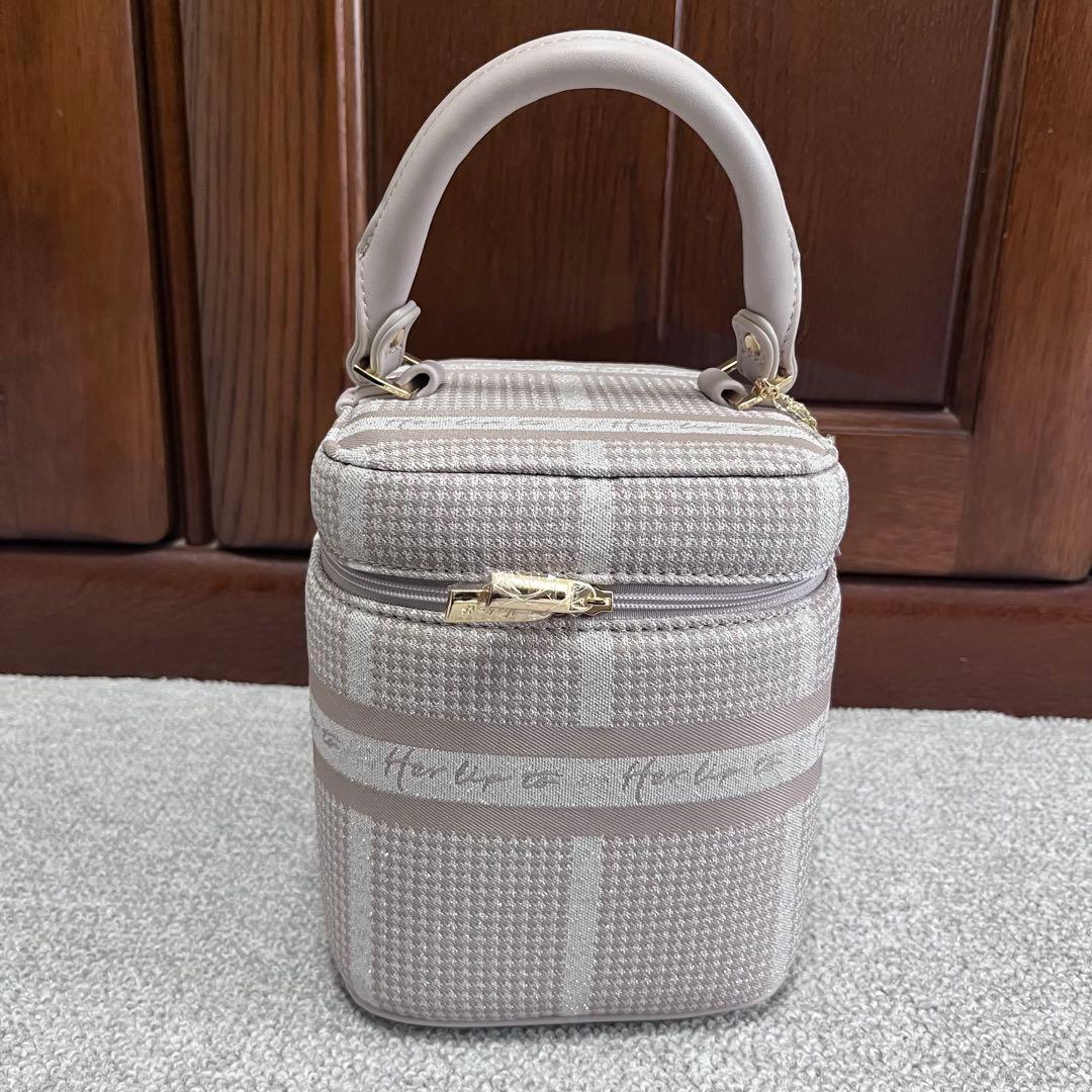 HLT Jacquard Vanity Bag nude pink - メルカリ