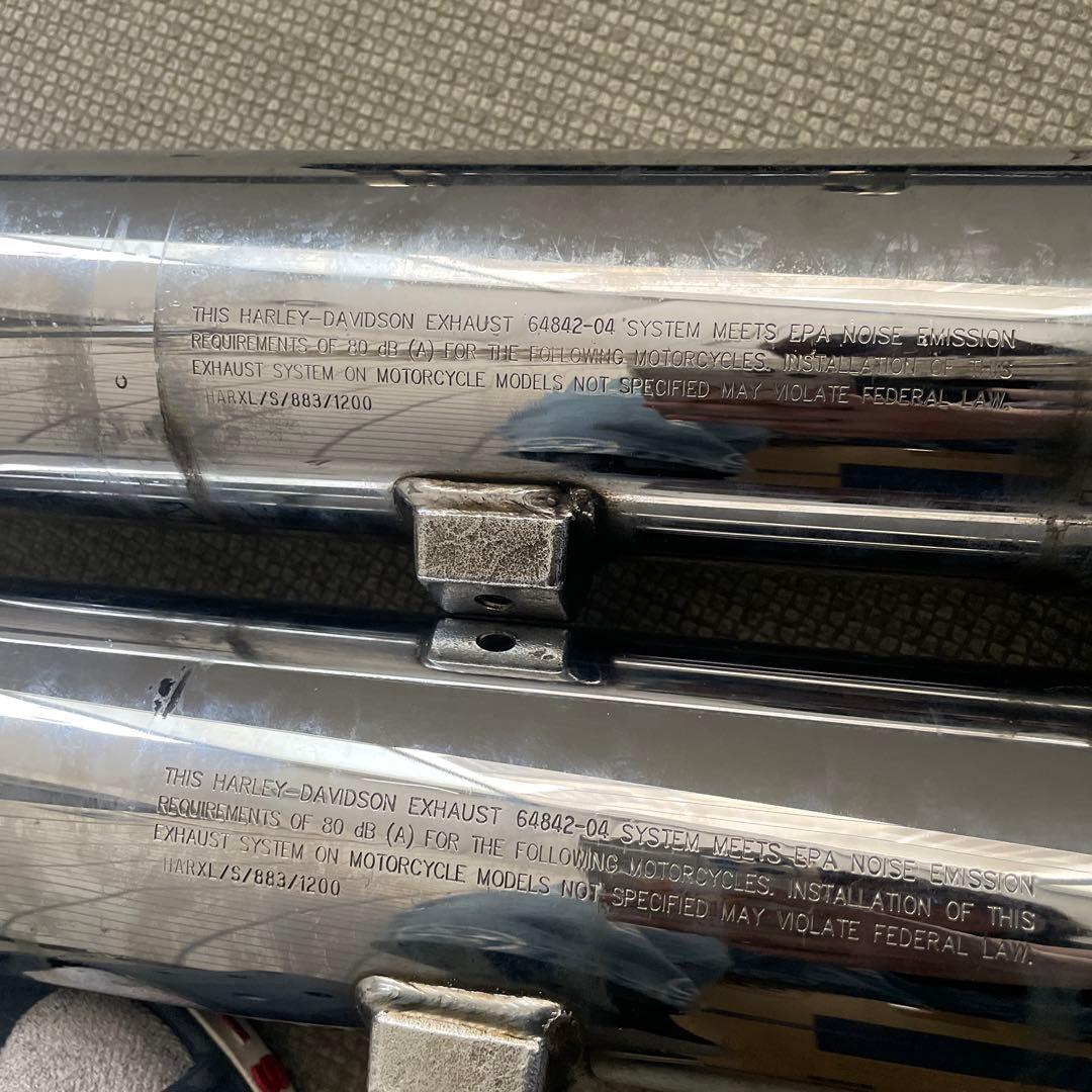 スポーツスター 北米マフラー パンチアウトなし(y04-13) 64842-04