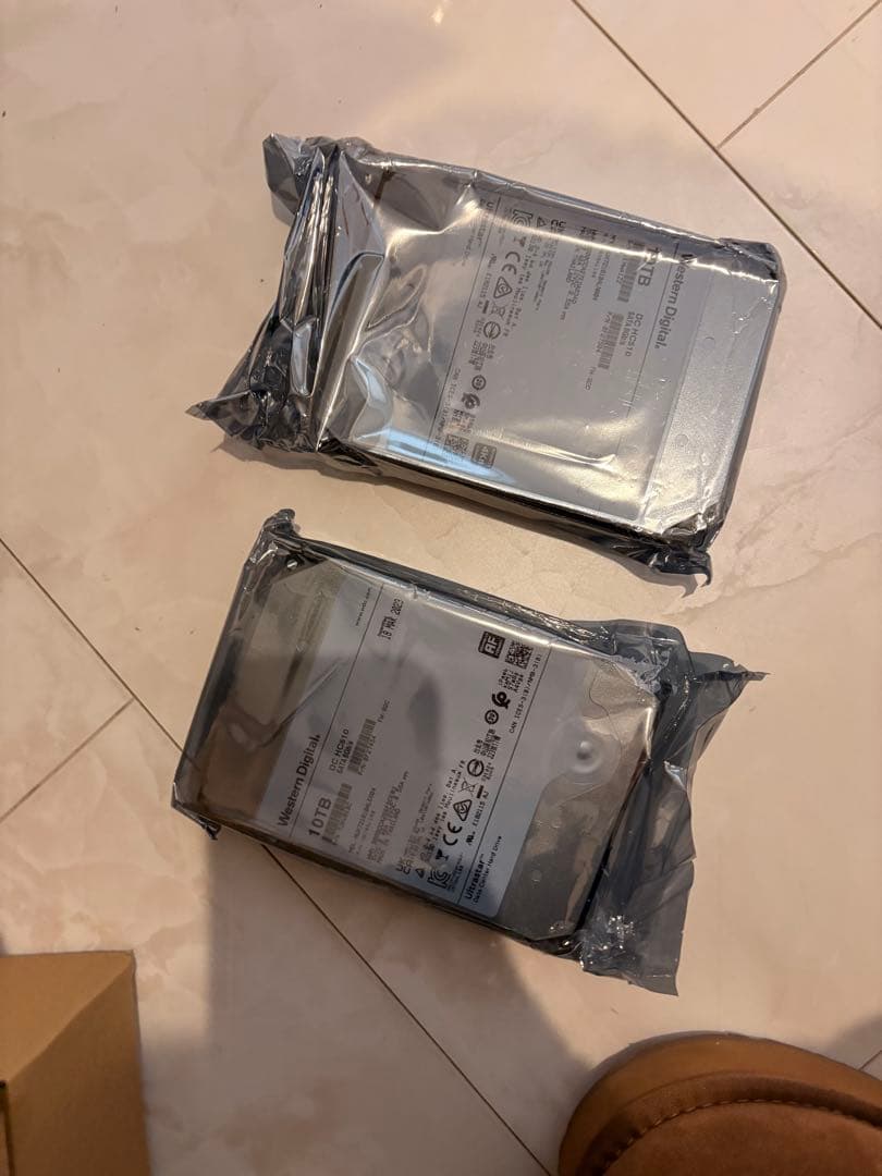 Western Digital DC HC510 10TB HDD（2個） WD Ultrastar DC HC510 HUH721010ALE600 0F27452 10TB SATA 3.5 HDD