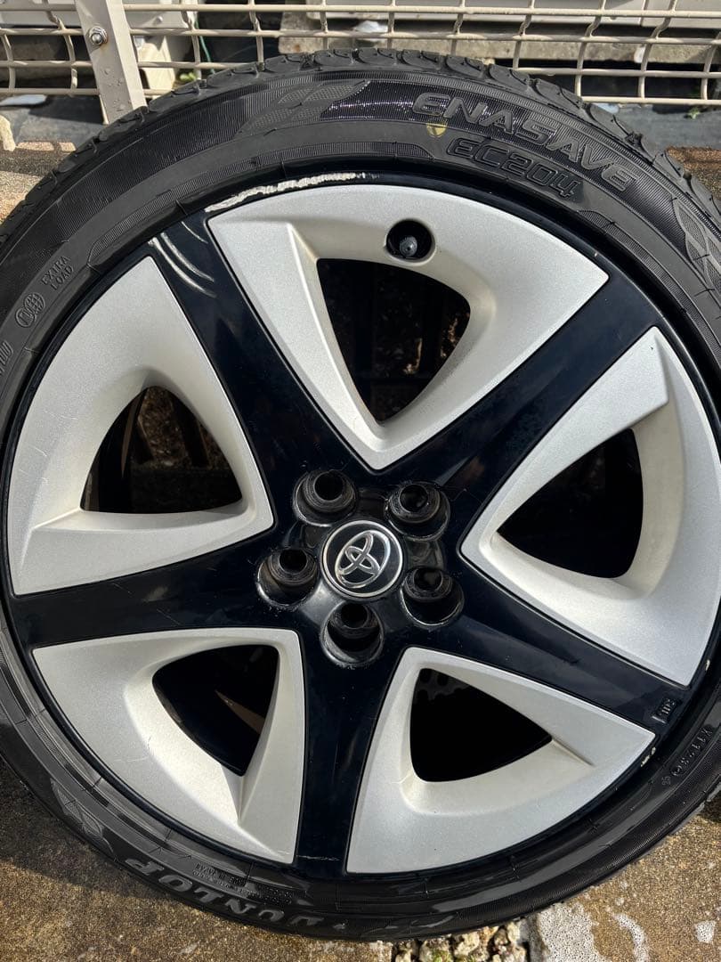 50プリウス 純正Sツーリングタイヤホイールセット　215/45/17R