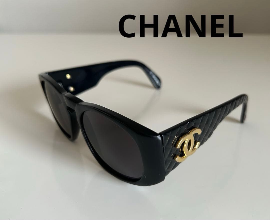 【CHANEL】極美品 マトラッセ ココマークサングラス レディース 中古・古着通販】CHANEL (シャネル) ココマークラウンドマトラッセ