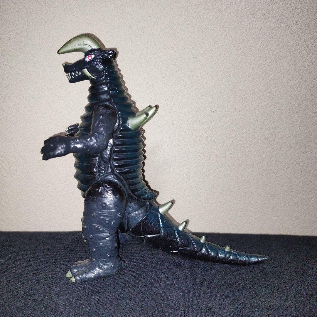 ブラックキング 3種セット 1983 ソフビ 旧ウルトラ怪獣シリーズ - メルカリ