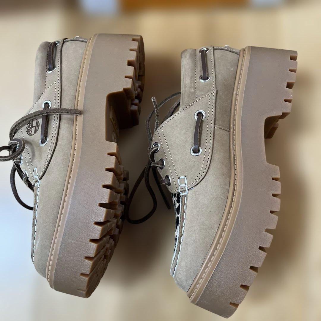 新品Timberlandティンバーランドヒョウ柄厚底ローファー 22.5 - 靴卸売り