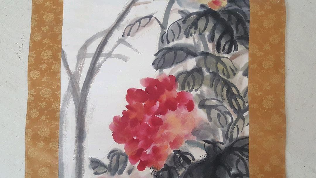 T エスト・ウェスト取扱 呉昌碩 肉筆 掛軸 - メルカリ