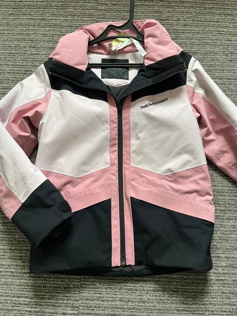 Peak Performance ウィンタースポーツ上下ウェアセット