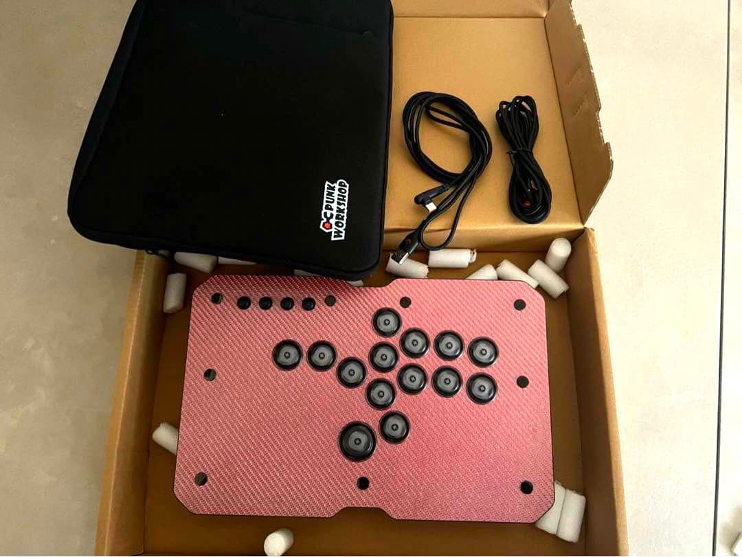 kanadeさま専用PANKWORKSHOP MINIBOX CARBONレッド - メルカリ