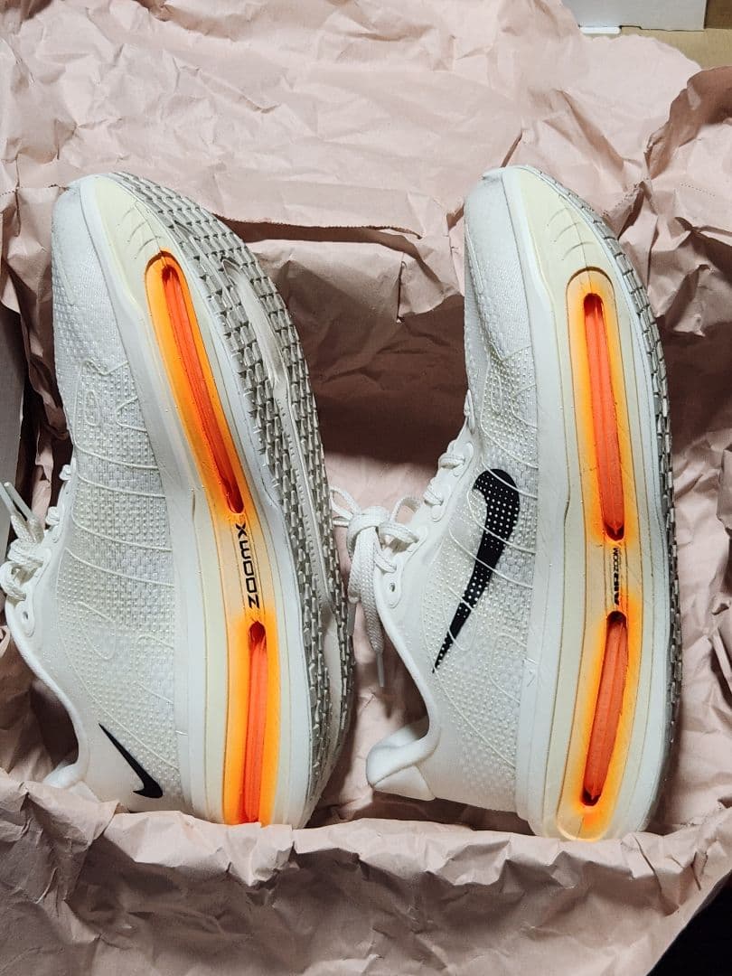 だ*る様 Vomero Premium ナイキ ボメロ プレミアム 25.0cm