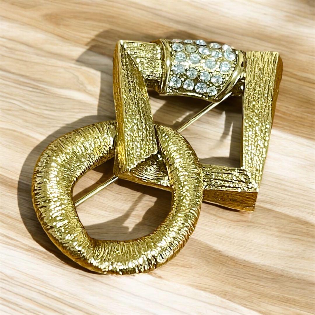 サンローラン ブローチ ヴィンテージ YSL - メルカリ