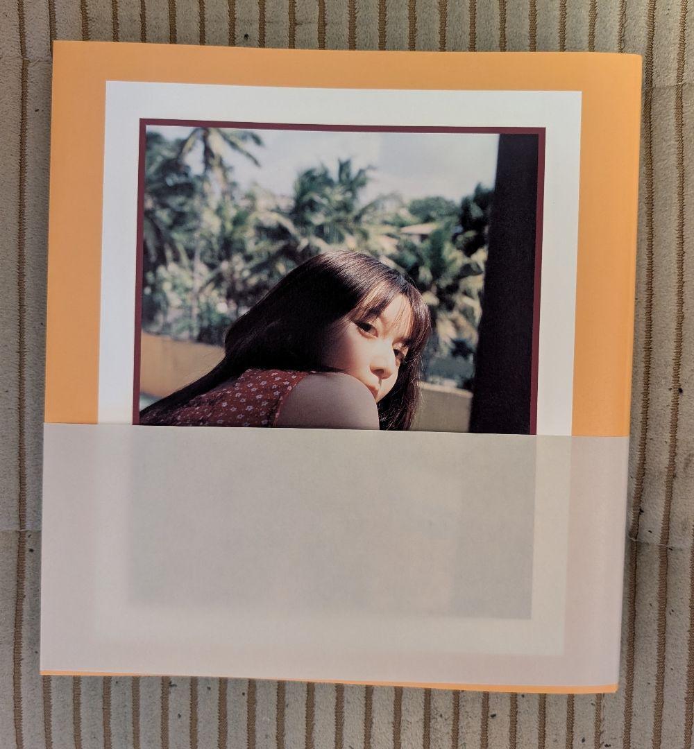 直筆サイン本☆当たりコメント付き】上白石萌歌写真集『charm charm